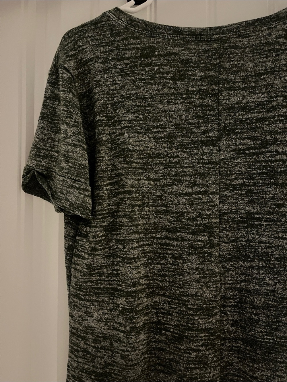 a.n.a Heathered Dark Green Scoop Neck Short Sleeve Tee - Picture 4 of 6